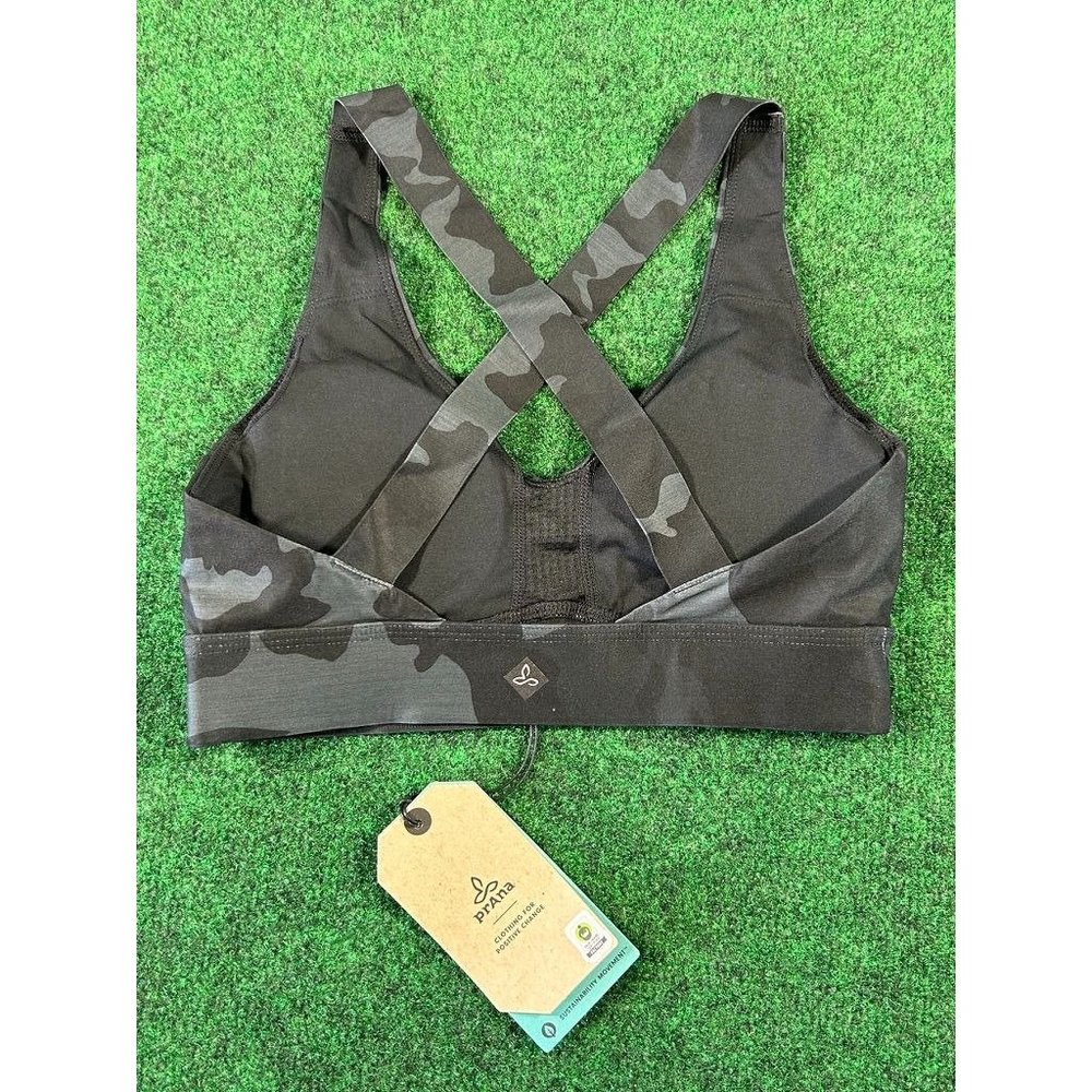 Prana Layna Bra Black Camo Strappy V Neck Sports Bra NEW Size XS - Picture 2 of 9